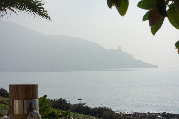 Cartagena permitirá la celebración de bodas en 18 playas del municipio como reclamo turístico 