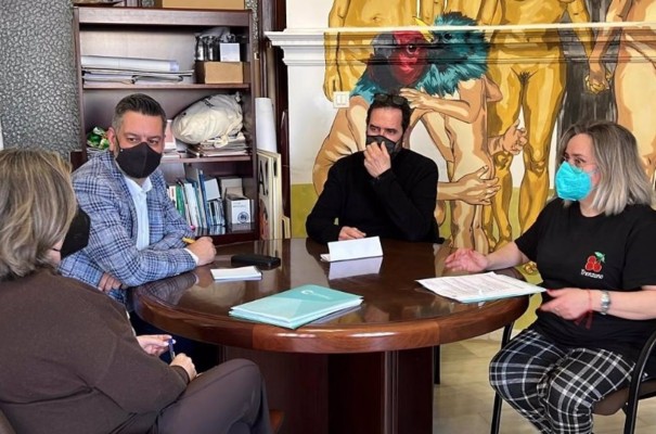  Los mercados municipales y el consistorio buscan presentar un proyecto común a los fondos Next Generation