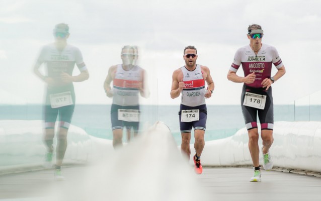 ICAN Triathlon supera los 1.000 inscritos entre Alicante y Gandía

