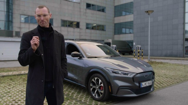 Ford gamifica su Mustang Mach-E con un prototipo de 'Escape Room'