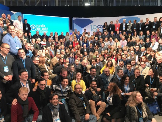 La vida sigue igual: el PPCV no mejora aunque renueva sus caras en Génova