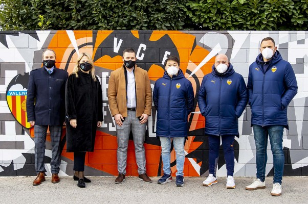 El Valencia acuerda un partnership con la Zalgiris Kaunas Football Academy para fortalecer el desarrollo de sus proyectos