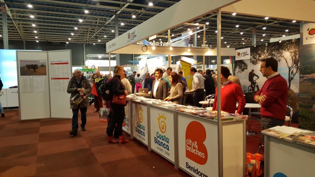 Costa Blanca se 'vende' en Holanda como destino de ciclistas y senderistas