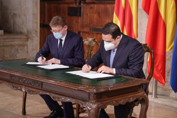 La Generalitat Valenciana y bp se alían en pro de la descarbonización del transporte y la industria