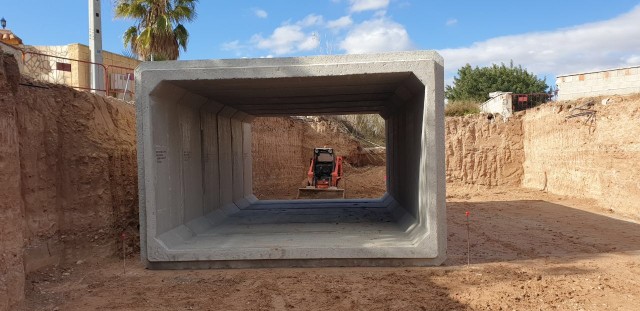 Alicante acelera la reparación de caminos en las partidas rurales con las obras de la Molineta 