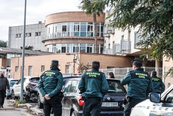 Fallece otro herido del incendio de la residencia de Moncada y las víctimas mortales ascienden a ocho
