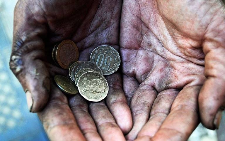 El 6,93 % de los valencianos que está en el umbral de la pobreza cobra una renta mínima
