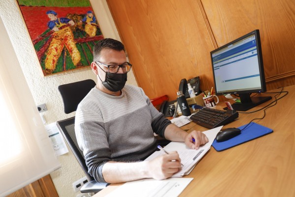 El Ayuntamiento de l'Alfàs prorroga la bonificación del 50% de la tasa por apertura de negocios
