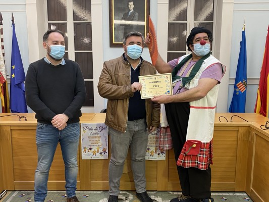La pista de hielo solidaria de Crevillent recauda más de 1.100 € para Payasospital