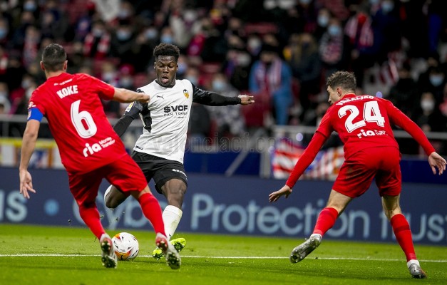 El Valencia solo ha ganado a uno de los equipos que le superan en la tabla
