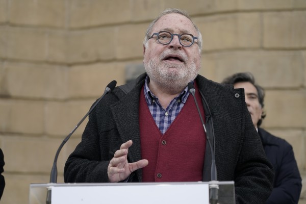 Elogio del rojo arrepentido