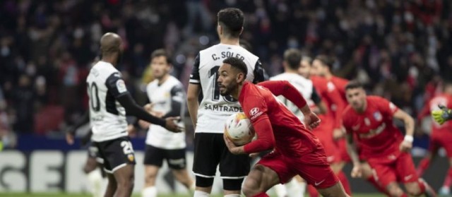 La falta de efectivos cuesta puntos en los minutos finales