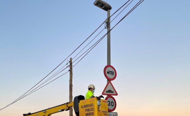 Murcia ahorrará más 3 millones tras sustituir 5.000 puntos de luz del alumbrado público a tecnología LED
