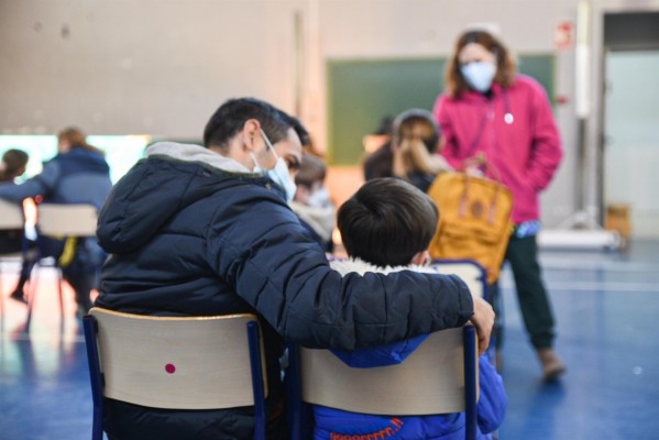 Más de 25.000 escolares ya han recibido la primera dosis de la vacuna contra la covid en Castellón