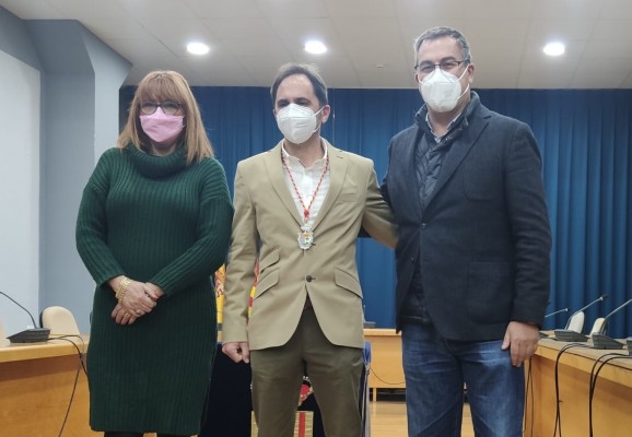 Cs dispara contra el PP de El Campello y  acusa al alcalde de 'dinamitar' el pacto de gobierno