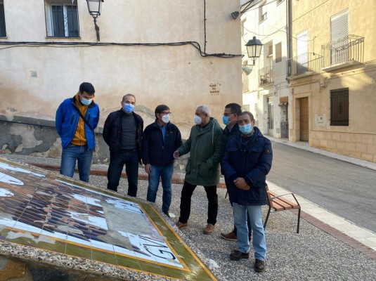 La Diputación refuerza la rehabilitación de la muralla de Penàguila y el castillo de Benifallim
