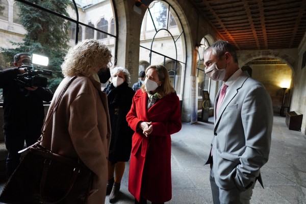 Calviño anuncia nuevas propuestas para facilitar a los mayores el acceso a los servicios bancarios