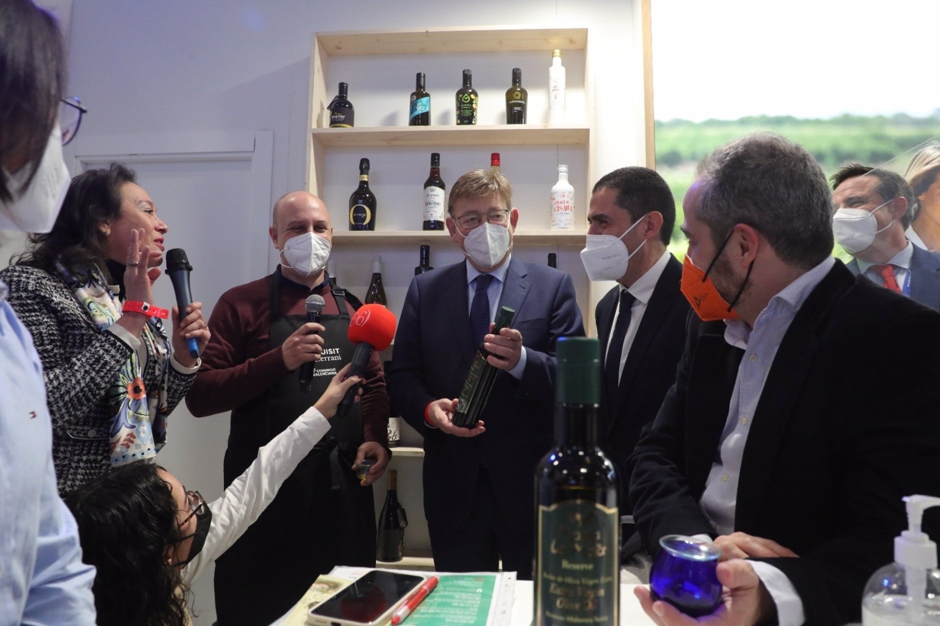 La Comunitat transforma su estand en Fitur para acoger al público general y 
