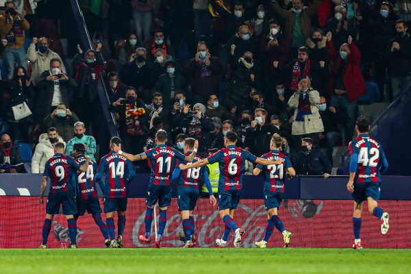 Este es el posible once del Levante para recibir al Cádiz
