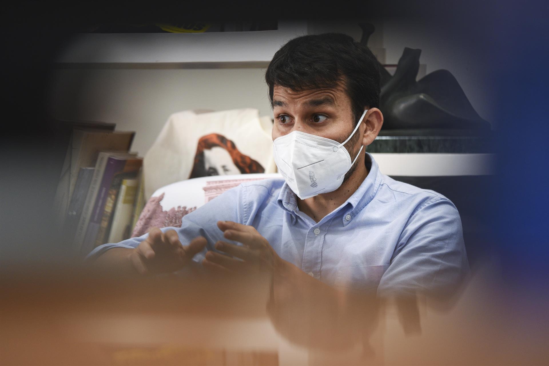 Educación trabaja con las direcciones de los centros para aligerar la carga burocrática en la sexta ola