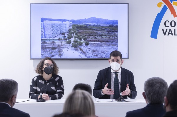 Gandia presenta el corredor verde entre el humedal de la marjal y la playa de l’Auir 