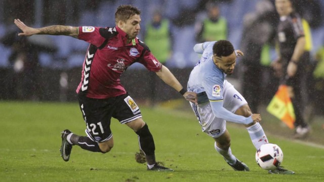 Alesanco y Vicente aprueban el fichaje de Kiko Femenía pero no pueden firmarlo 