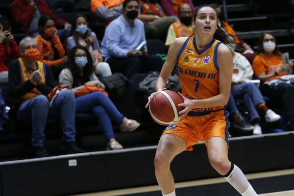 Valencia Basket confía en Fonteta para remontar dos puntos ante Orman Genclik