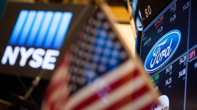 La salida a bolsa de Rivian se traduce en unos extraordinarios de casi 7.300 millones para Ford