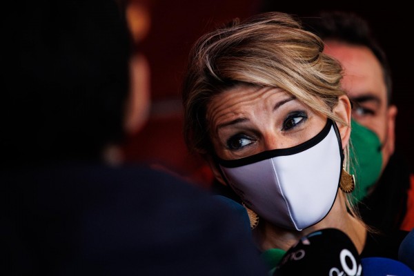 Yolanda Díaz da positivo en covid-19 y aplaza su agenda pública para los próximos días