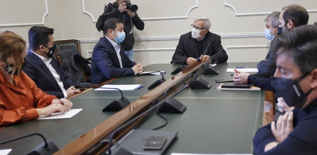 Ribó dice que el Valencia acabará el estadio en agosto de 2024
