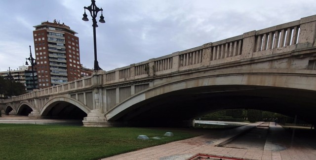 Los grupos en el Ayuntamiento de València acuerdan mejoras en el Jardín del Turia
