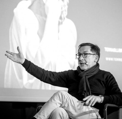 El 'Càndid' de Miquel Nadal: la ferida més lluminosa

