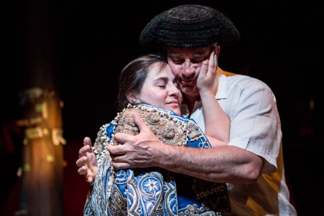 La historia de El Cabanyal se hace carne en los escenarios 