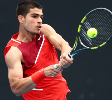 Carlos Alcaraz arranca en Melbourne mandando



