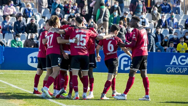 El Valencia pasa a cuartos de final con un desgaste mínimo