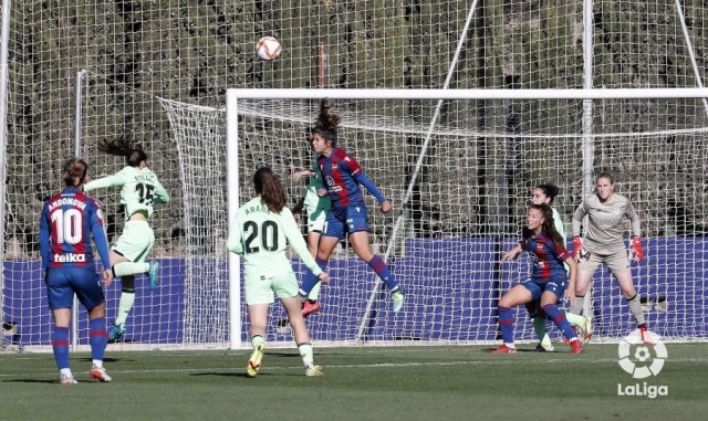 El Levante cae ante la remontada del Athletic