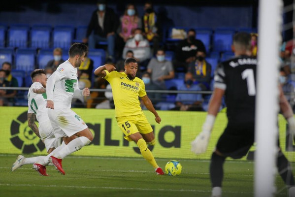 El Villarreal busca estirar su racha positiva en liga pese a las bajas y ante un Elche al alza