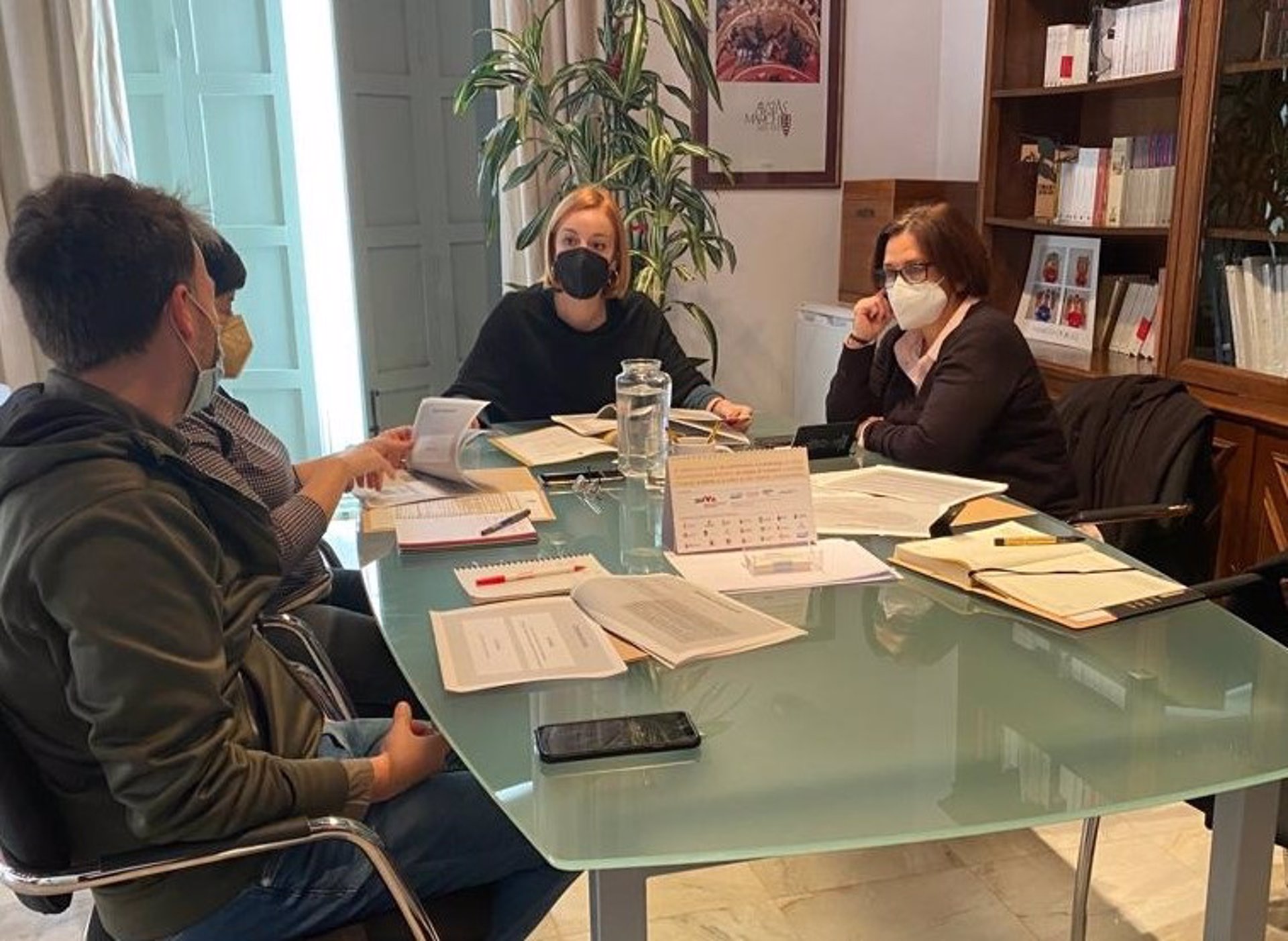 Ayuntamiento y Diputación compartirán recursos y campañas para normalizar el uso del valenciano