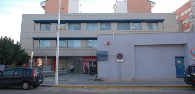 El Hospital de Manises cierra uno de sus centros auxiliares en el municipio por bajas del personal