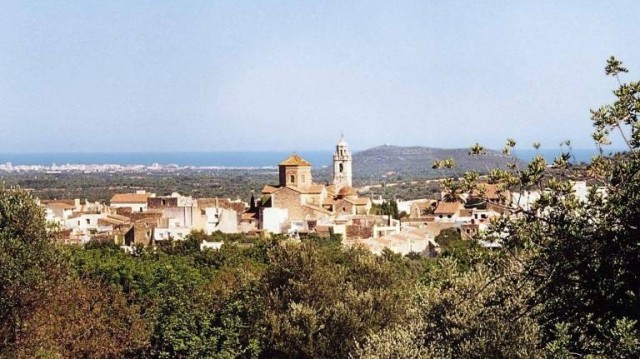 El cámping temático de Sant Jordi verá la luz este año y Masía Durbà tramita su ampliación en Castellnovo