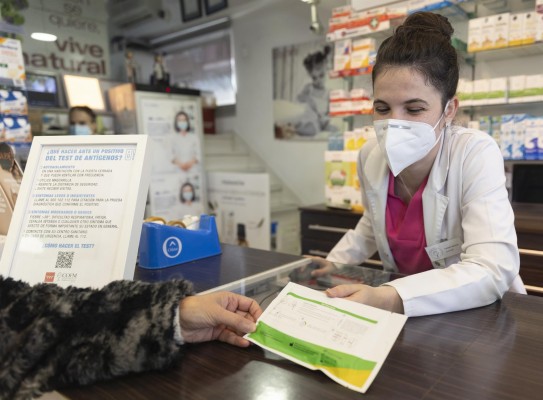 Los farmacéuticos, sobre los test de antígenos: 