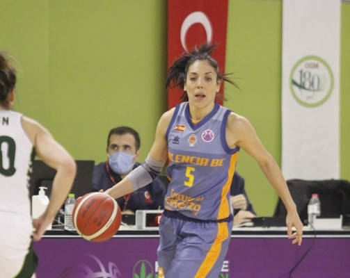 Valencia cae en Ankara y todo se decidirá en la Fonteta