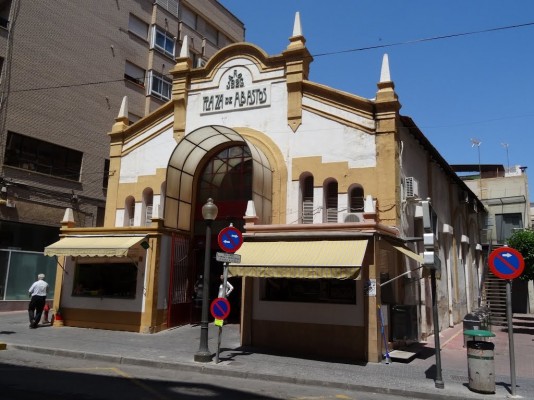 Así quedarán los mercados de San Pedro y Campoamor de Alcantarilla: puntos 'click and car' y zonas de degustación