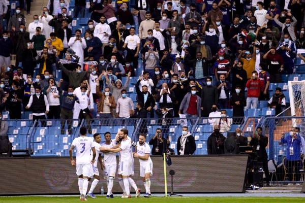 Un Real Madrid más letal elimina a un Barcelona en crecimiento