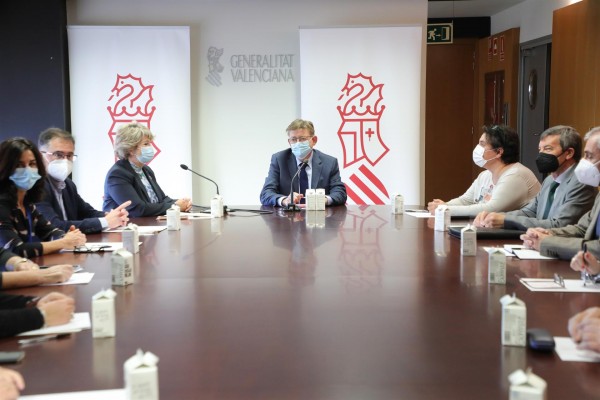 Puig aboga por superar la tasa de reposición de funcionarios y por cubrir todas las plazas vacantes