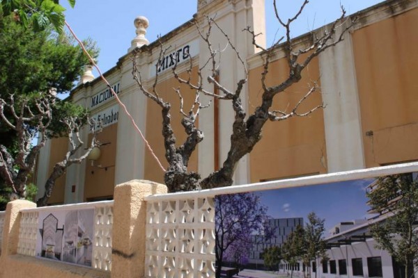 Las obras del nuevo mercado de Mutxamel acabarán en abril, un año después de lo anunciado