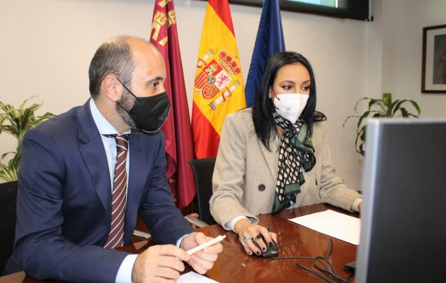 Impulso al emprendedor menor de 30 años: ayudas de 723 euros cada mes para montar un negocio