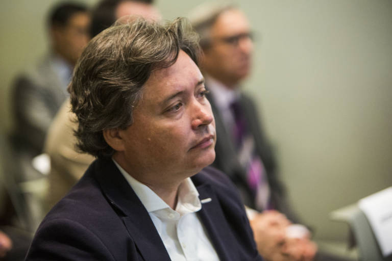 Santamaría anuncia la impugnación del decreto València de Ribó