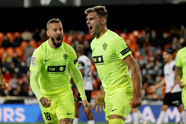 Boyé, baja de última hora en el Elche