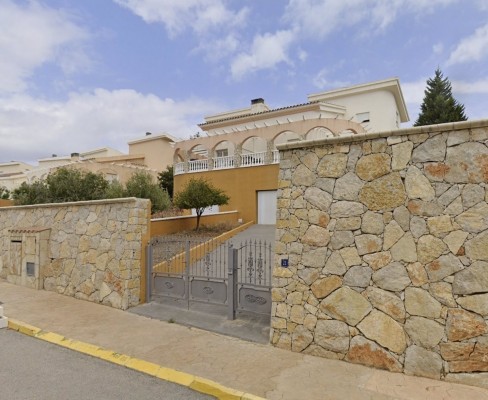 Salen a subasta siete inmuebles en Peñíscola a un precio inicial de un euro cada uno